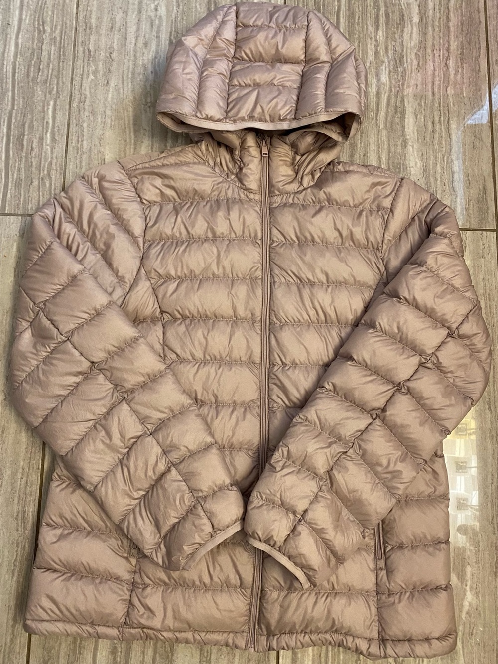 Aritzia Babaton The Foundation Puffer Jacket - Frosty Pink/Purple - Picture 2 of 7